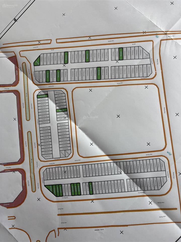 Chính chủ cần bán gấp 80m đất , vị trí đẹp , đối diện vườn hoa .