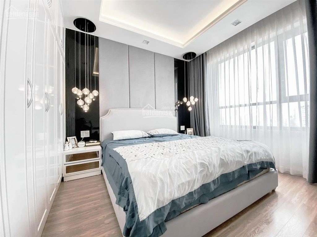 Novaland chuyển nhượng 2pn sunrise city view giá tốt