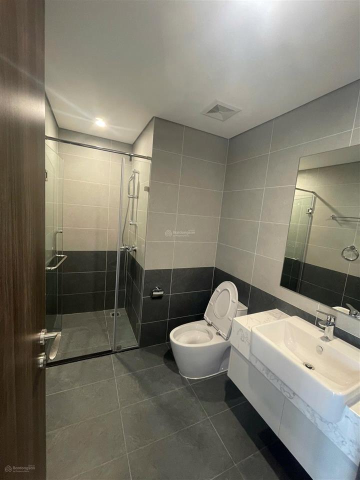 Thuê căn the opus one 2pn vinhomes grand park quận 9
