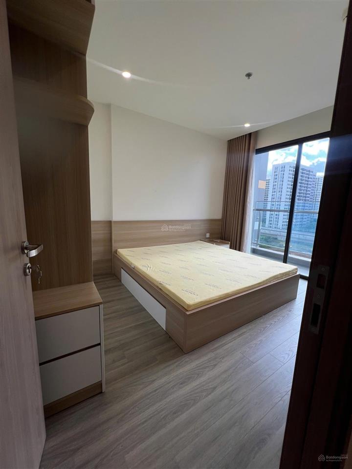 Hiếm! 2pn glory heights full nội thất chỉ 9,5 triệu/tháng