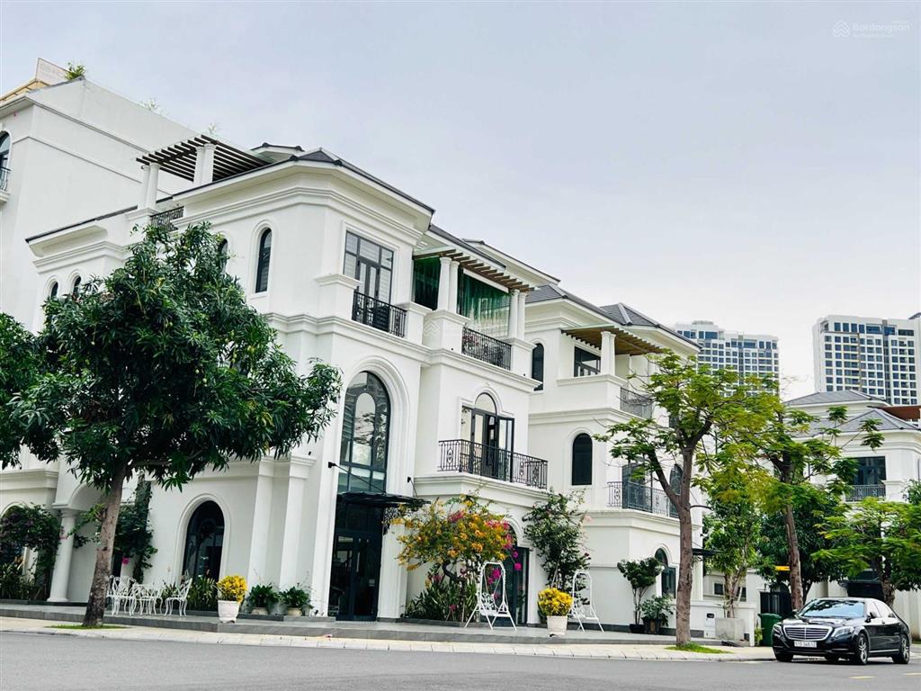 Cho thuê shophouse 30tr mặt sảnh beverly solari vinhomes grand park
