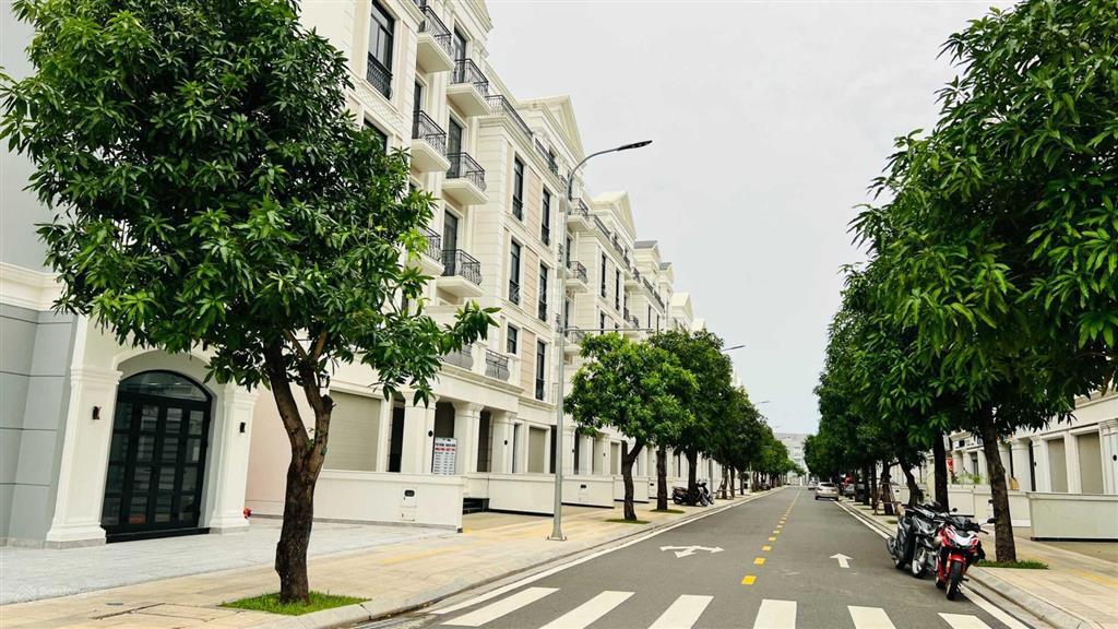 Cho thuê shophouse 30tr mặt sảnh beverly solari vinhomes grand park