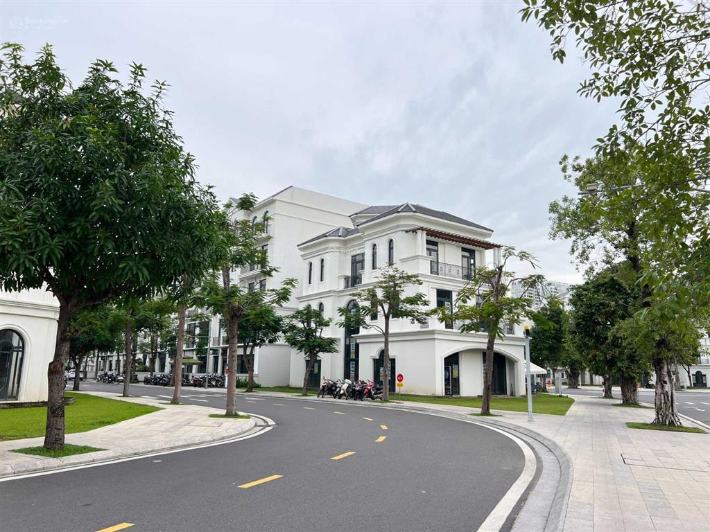 Cho thuê shophouse 30tr mặt sảnh beverly solari vinhomes grand park