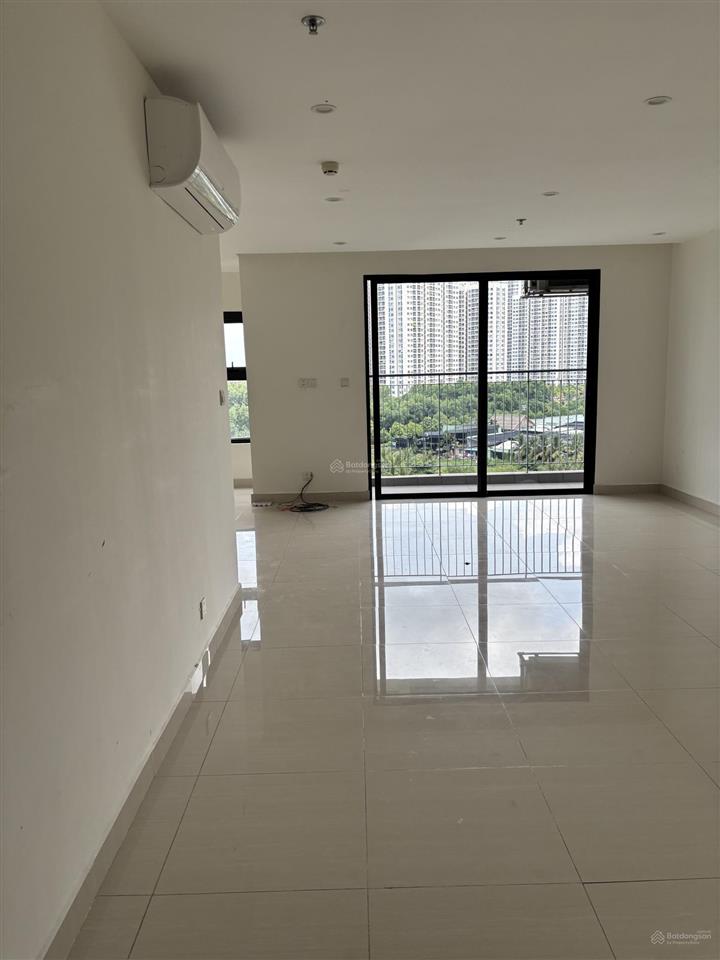 Cho thuê 3pn+ 9tr vinhomes grand park nhà trống