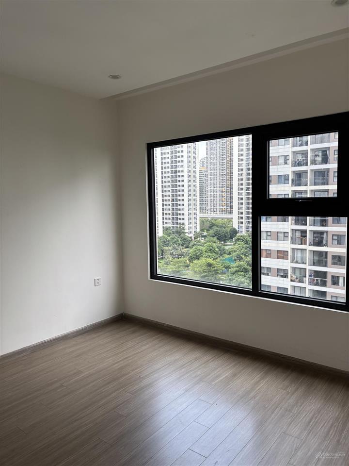 Cho thuê 3pn+ 9tr vinhomes grand park nhà trống