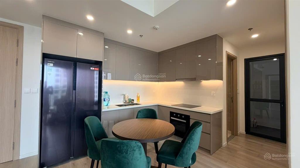 Deal 12tr 2pn 2wc masteri centre point full nội thất xách vali vào ở