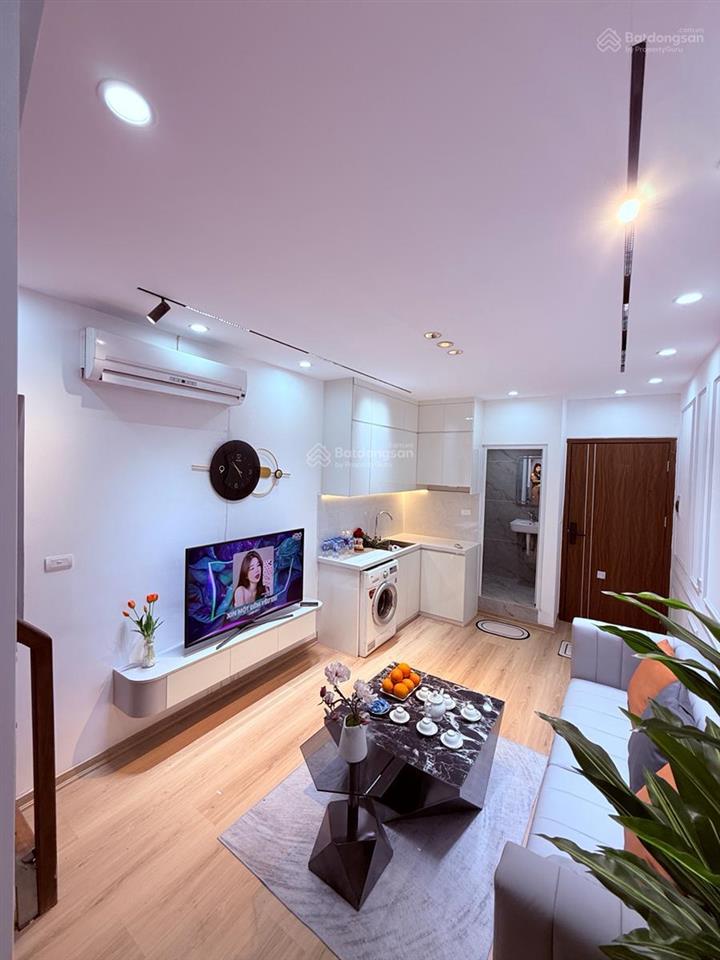 Hiếm! bán tập thể giảng võ láng hạ, đống đa, 75m, 3 ngủ 2wc, full nội thất đẹp, thoáng