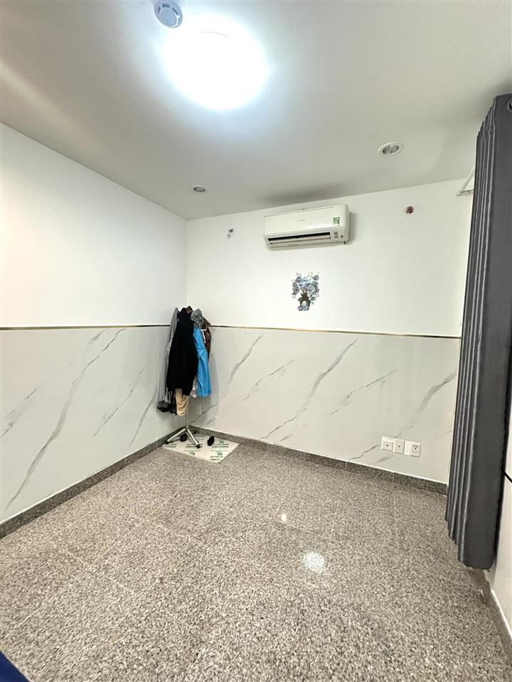 Bán căn hộ tây nguyên plaza 89m2, 2 phòng ngủ, full nội thất, tây nam, sổ hồng, tầng 11, thang máy