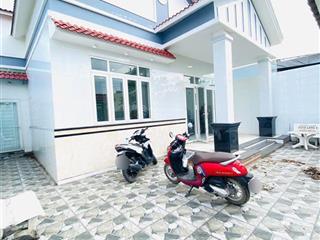 Cho thuê nhà biệt thự mini kdc hồng loan, 180m2, cổng rào, 3 phòng ngủ, 3wc, lộ tải 10 tấn, lộ 16m