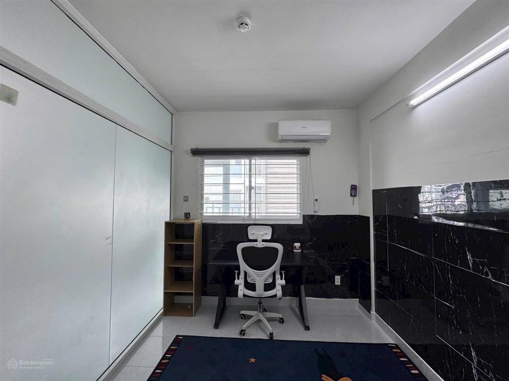 Bán căn hộ nam long 38m2, sổ hồng, mới, thang máy, tây nam, hỗ trợ vay bank.