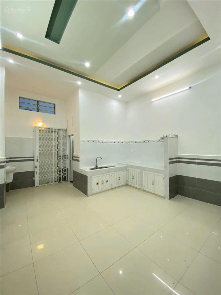 Cho thuê nhà 1t 1 lầu hưng phú, 3pn, 2wc, 3 máy lạnh, lộ 12m, hướng đông nam, đường b5, oto đậu