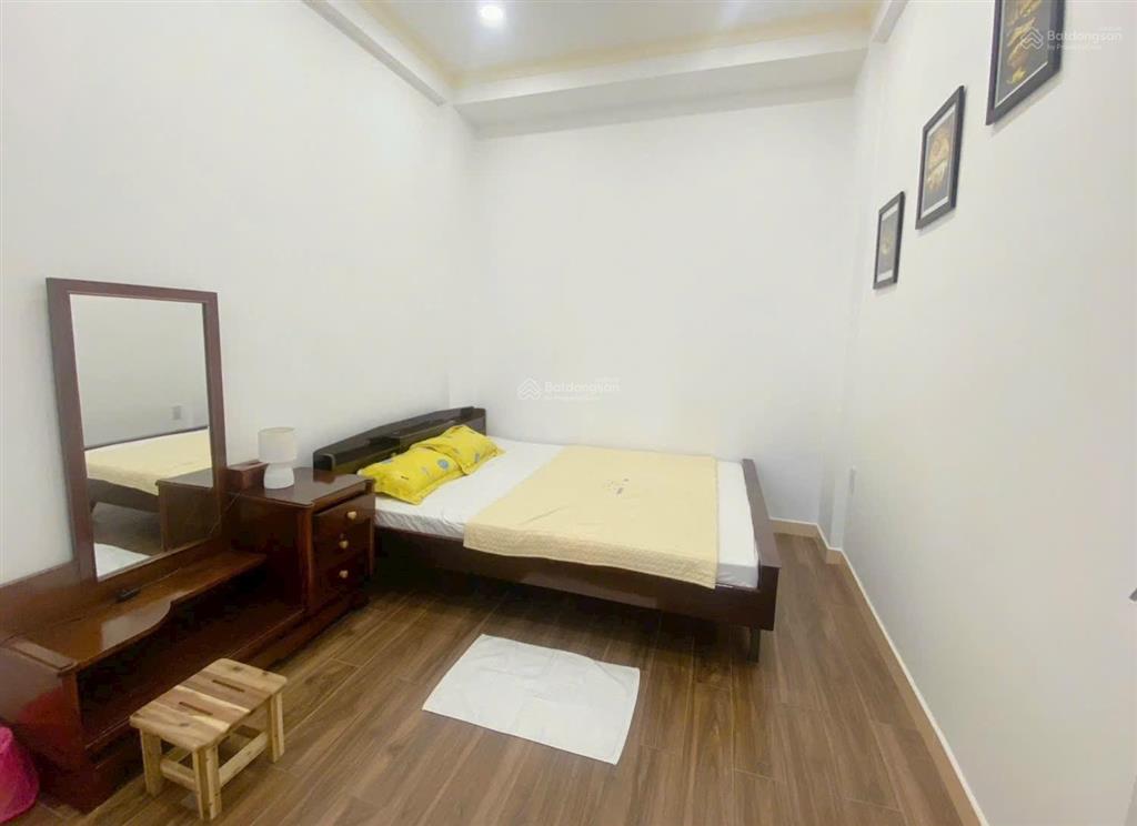 Cho thuê căn hộ chung cư hưng phú lô b cần thơ, 70m², 2 phòng ngủ, full nội thất, thang máy