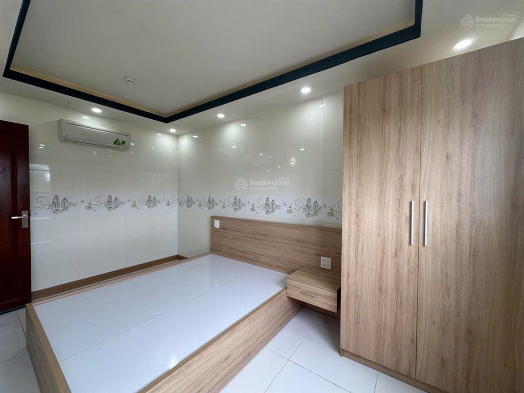 Bán căn hộ nam long hồng phát, 58m2, 2pn, sổ hồng, thang máy, tầng 2, căn góc