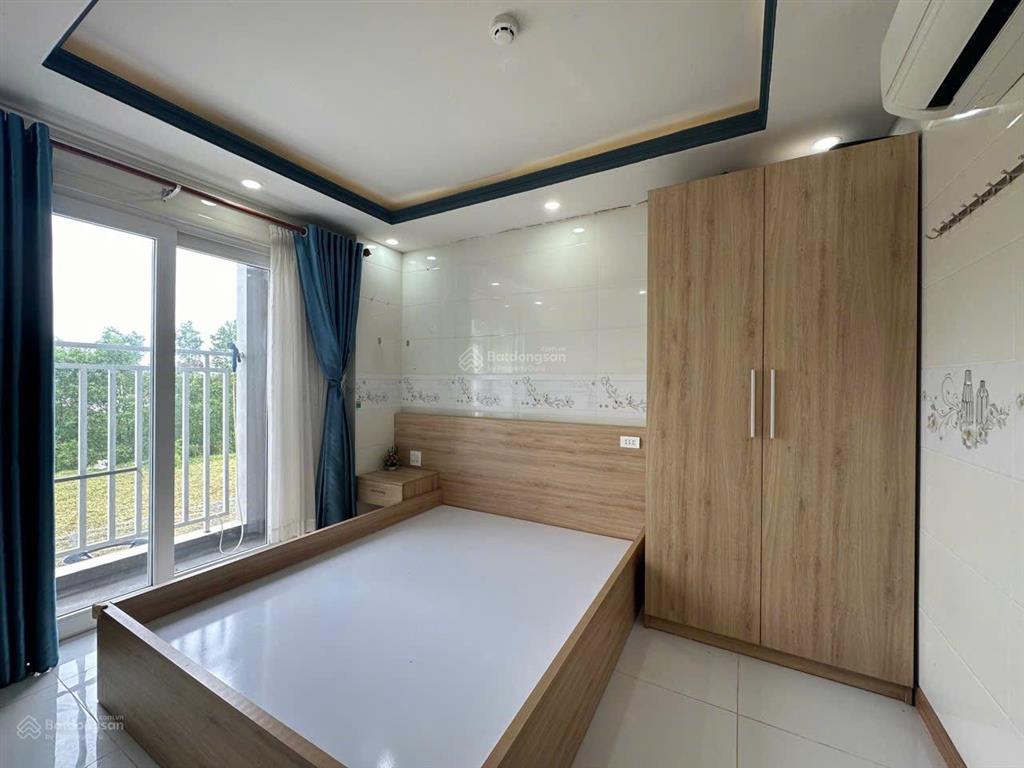 Bán căn hộ nam long hồng phát, 58m2, 2pn, sổ hồng, thang máy, tầng 2, căn góc