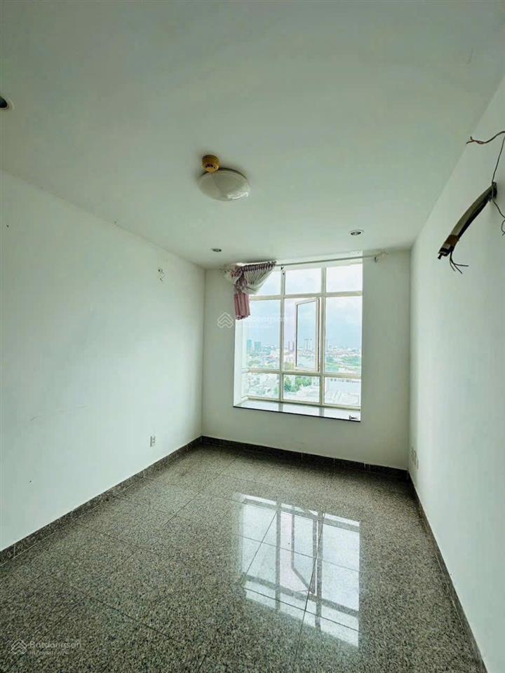 Bán căn hộ tây nguyên plaza 106m² tầng cao, sổ hồng, căn góc 3pn, 3wc, thang máy, view thành phố