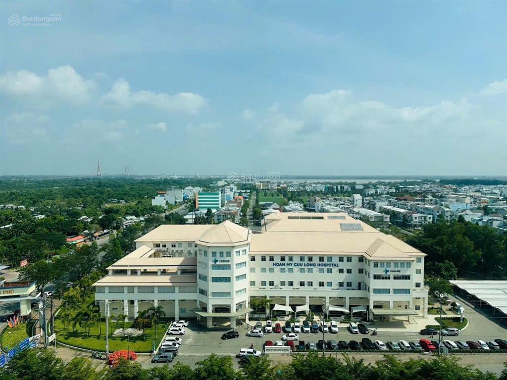 Bán căn hộ tây nguyên plaza 106m² tầng cao, sổ hồng, căn góc 3pn, 3wc, thang máy, view thành phố