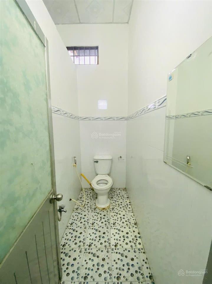 Cho thuê nhà kdc xây dựng 120m2 (6x20), 2pn, 2wc, máy lạnh, sân oto, lộ 16m, tây bắc