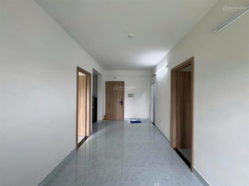 Bán căn hộ nam long hồng phát, 54,5m2, 2 phòng ngủ, 2wc, sổ hồng, căn góc, thang máy