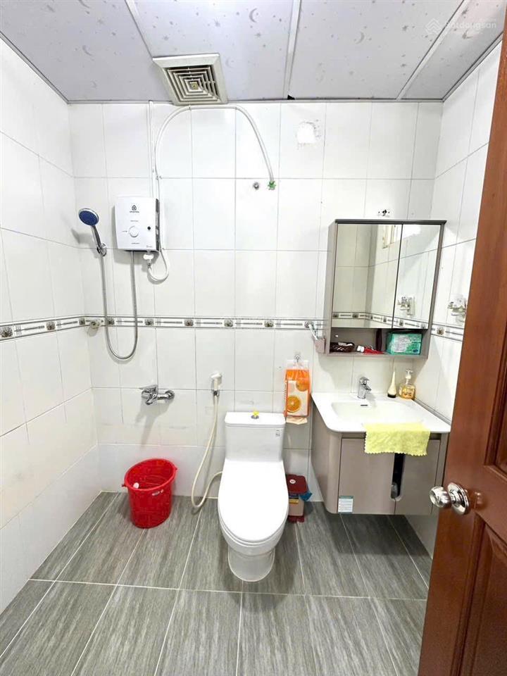 Bán căn hộ góc tây nguyên plaza cần thơ, tầng 9, view thành phố sáng đẹp, thang máy, sổ hồng, 109m2
