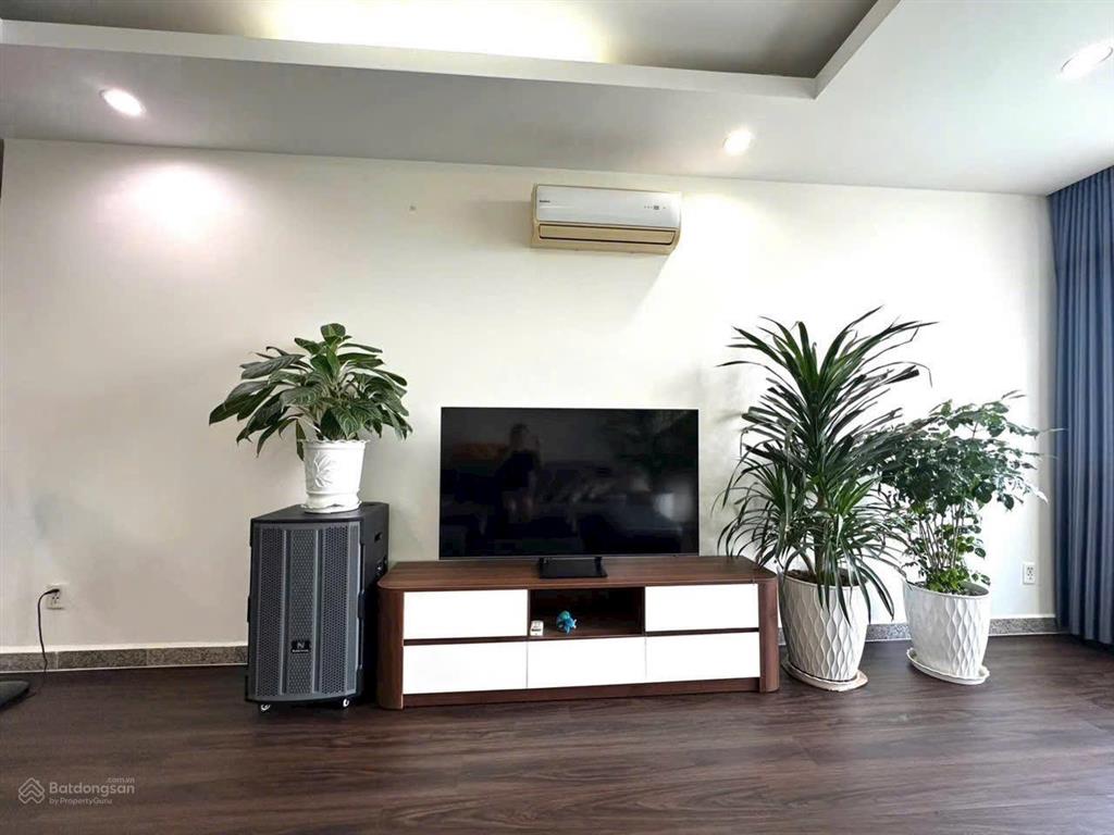 Bán căn hộ góc tây nguyên plaza cần thơ, tầng 9, view thành phố sáng đẹp, thang máy, sổ hồng, 109m2