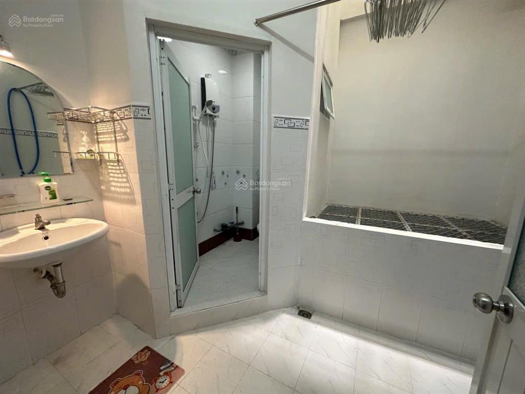 Cho thuê căn hộ hưng phú 70m2, 2pn, full nội thất, thang máy, mới, gần siêu thị go, tòa nhà nam á