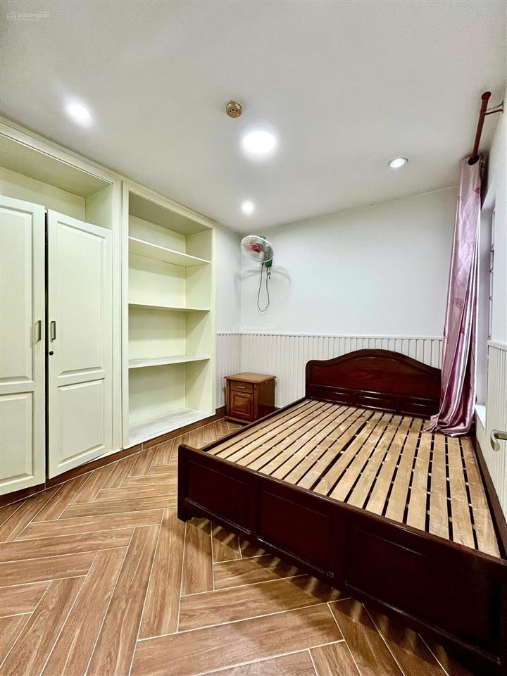 Cho thuê căn hộ tây nguyên plaza 74m2, 2pn, full nội thất, view đường phố, cầu cần thơ, thang máy