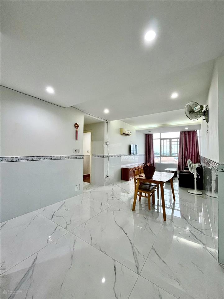 Cho thuê căn hộ tây nguyên plaza 74m2, 2pn, full nội thất, view đường phố, cầu cần thơ, thang máy