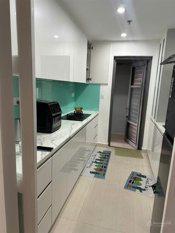 Chính chủ cho thuê căn a808  2pn urban hill phú mỹ hưng giá chỉ 28 triệu/tháng