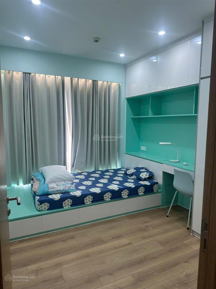 Chính chủ cho thuê căn a808  2pn urban hill phú mỹ hưng giá chỉ 28 triệu/tháng