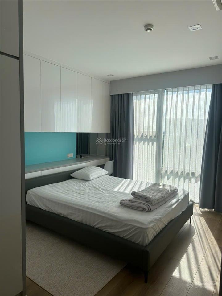 Chính chủ cho thuê căn a808  2pn urban hill phú mỹ hưng giá chỉ 28 triệu/tháng