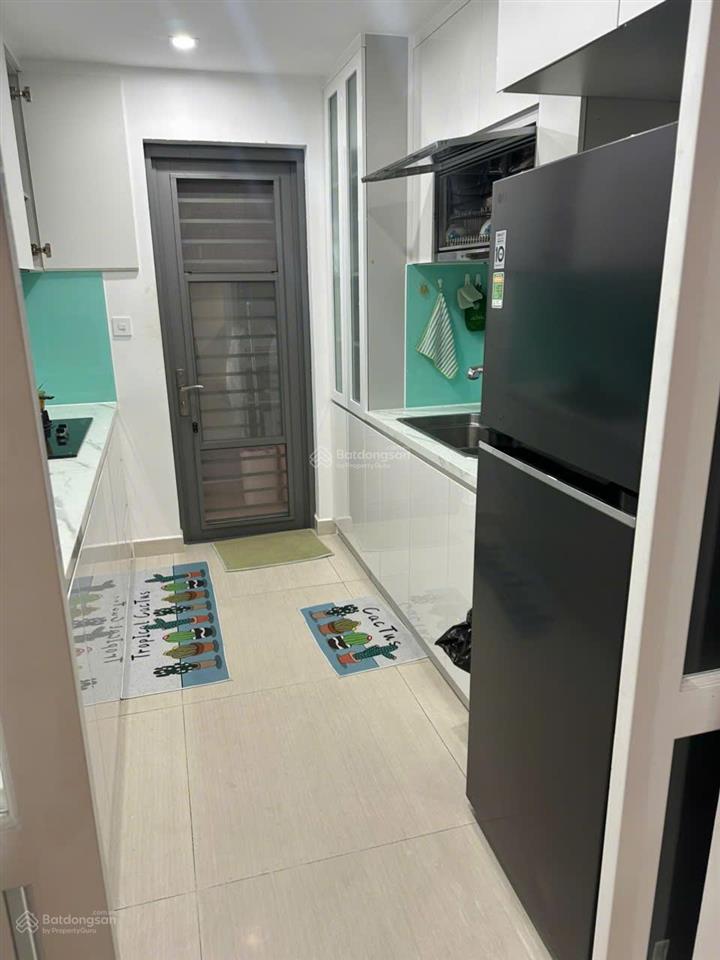 Chính chủ cho thuê căn a808  2pn urban hill phú mỹ hưng giá chỉ 28 triệu/tháng