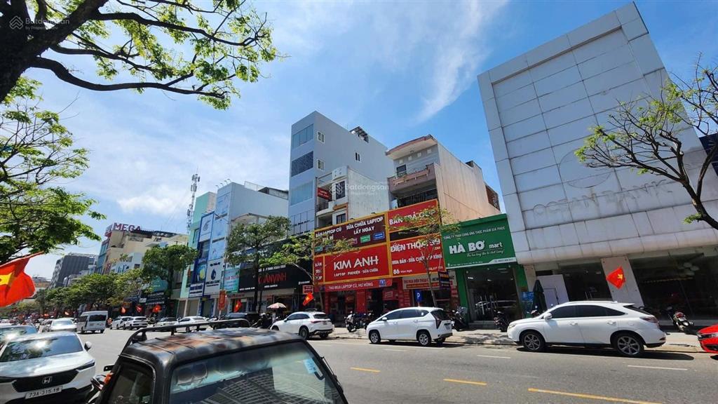 Bán nhà 3 tầng mặt tiền hàm nghi 371m²