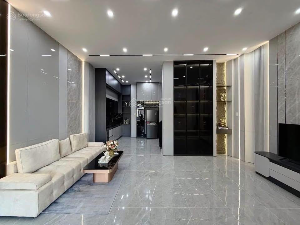 Nhà 3 tầng mặt tiền hải phòng, ngay siêu thị aeon đà nẵng