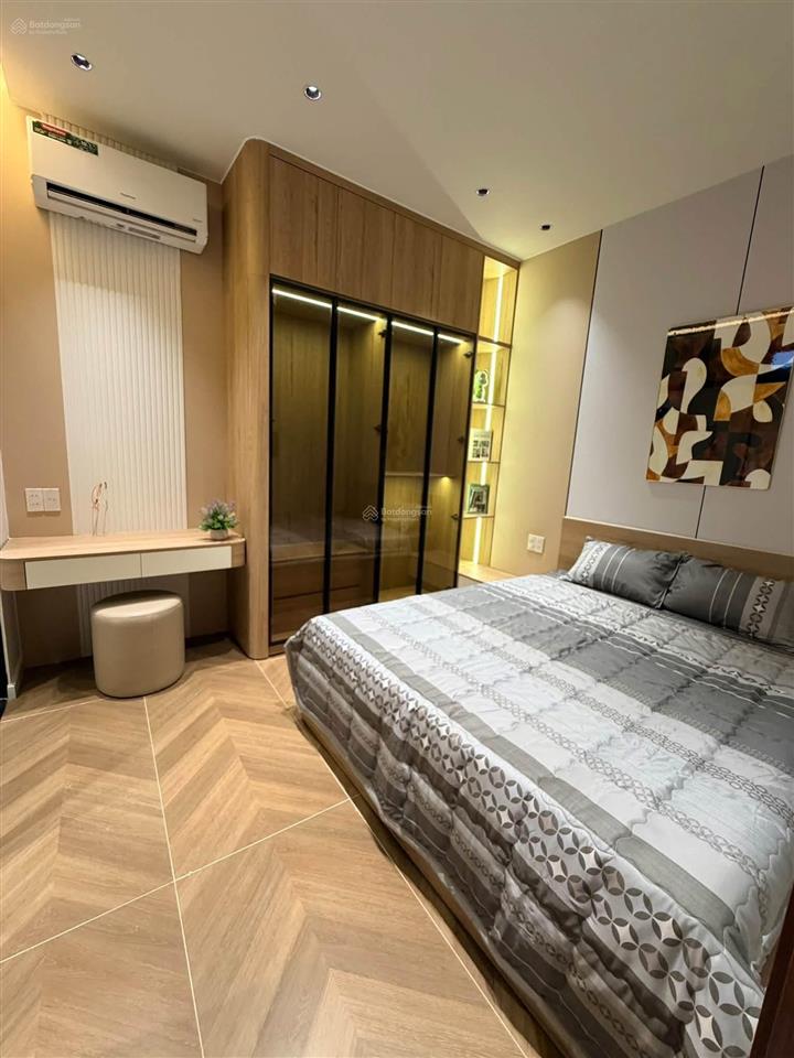 Nhà 4 tầng mặt tiền nguyễn du hải châu đà nẵng