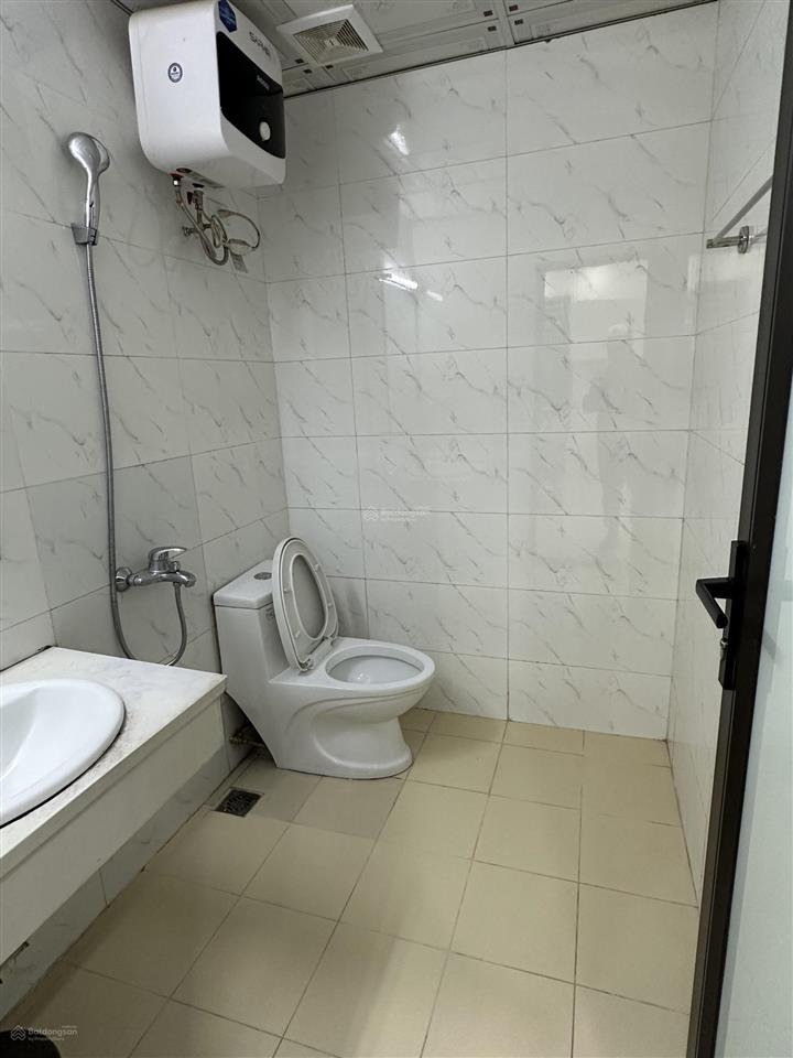 Cho thuê gấp cc mini 2pn, 1wc, 50m2, 9 triệu tại trung hòa, cầu giấy, hà nội