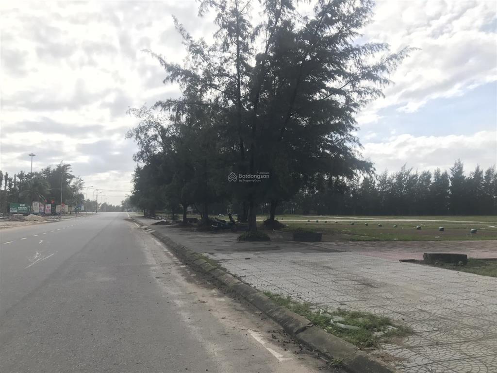 Bán đất mặt tiền hoàng sa sát bãi tắm cửa việt, quảng trị chỉ hơn 3 tỷ