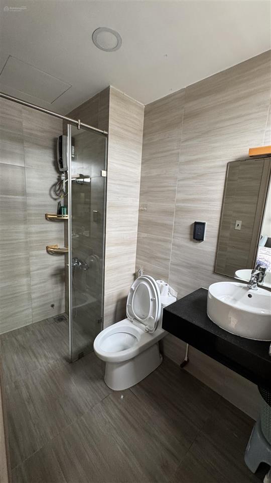 Bán gấp rẻ hơn tt 200tr căn 3pn nhà mới 95m2 sổ sẵn công chứng lun ngay vincom cách thủ đức 1km