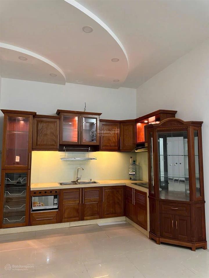 Bán gấp nhà riêng 9 đường 11, kdc phong phú, 11,8 tỷ, 136,5m2