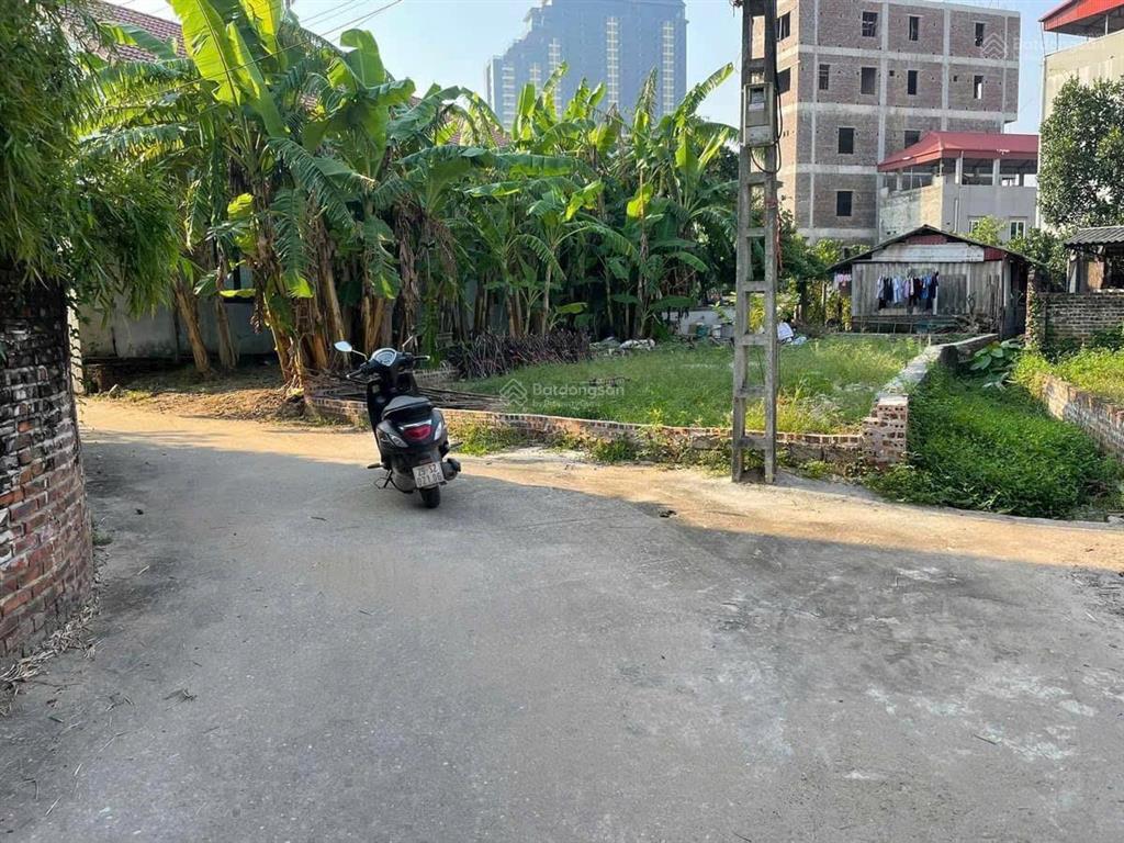 Lô góc thị trấn thanh thuỷ 108m sẵn giếng khoáng nóng chỉ 2,x tỉ