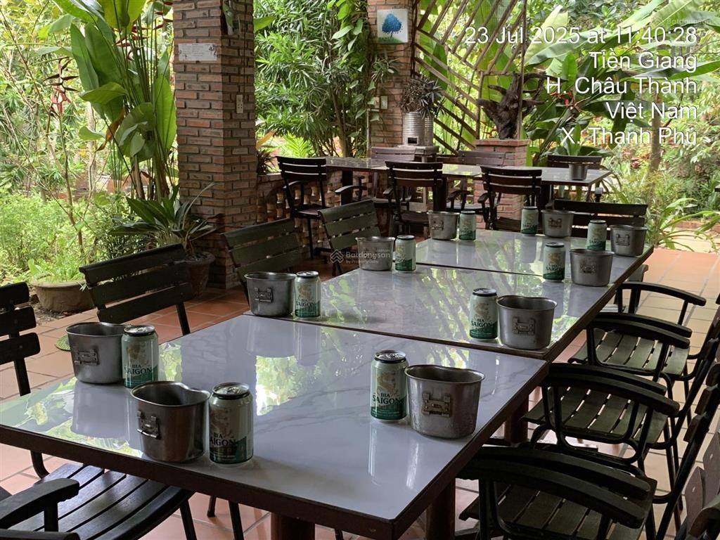 Bán homestay 22 phòng + 1 nhà điều hành 6 phòng + hồ bơi, sân vườn, nhà hàng... giá 9.9 tỷ