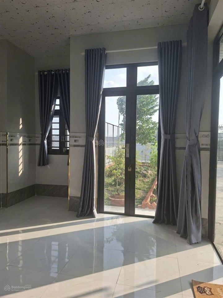 Bán nhà vườn đẹp đường ô tô giá 1 ty 9 ấp 3 xã tân thành huyện thủ thừa.tỉnh long an.củ
