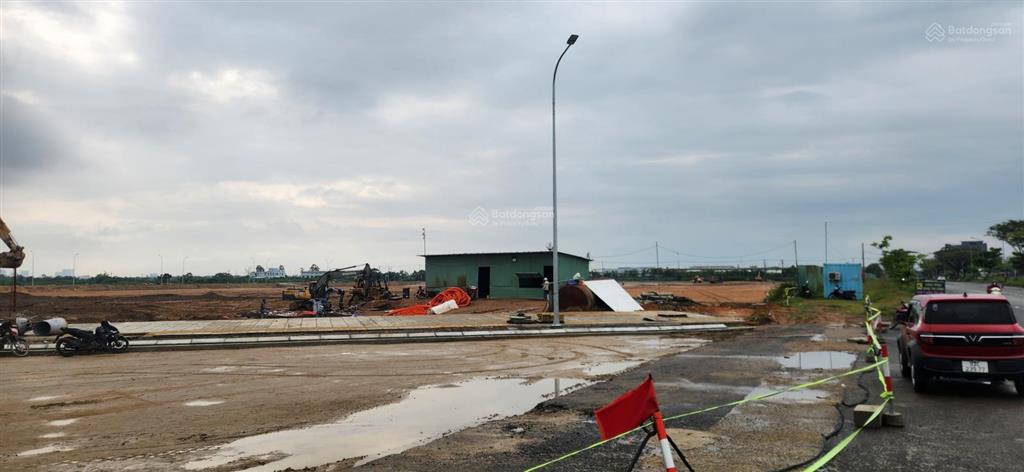 Bán 125m2 đất (5x25m), đường dương loan cổng sân vận động hòa xuân, cạnh aeon mall hòa xuân 7,5 tỷ