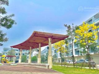 Duy nhất 1 căn him lam mặt đường 30m, 5 tầng giá chưa tới 10 tỷ.  0965 308 ***.