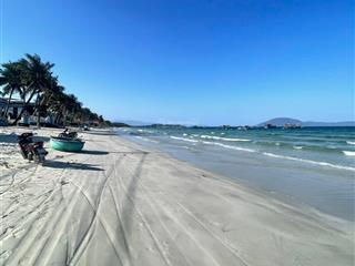 Wiev triệu đô lô góc mặt biển dốc lết dt  194m2 ngang 11.5m. khu vực kinh doanh homsaty rất nhiều