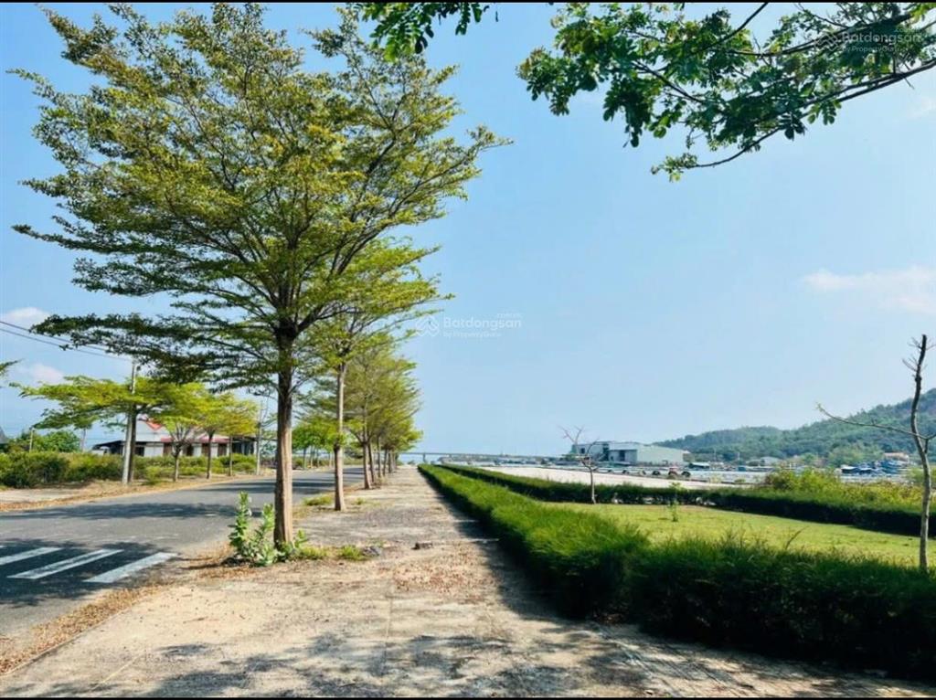 Lô góc 02 mt giá rẻ trên thị trường tđc xuân mỹ view đầm, biển trực diện, lộ giới 20m