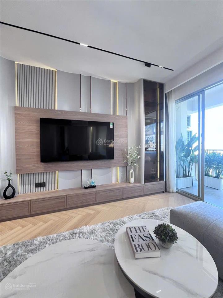Bán gấp căn hộ mỹ khánh, phú mỹ hưng 118m2, 3pn nội thất mới đẹp vào ở ngay, giá tốt