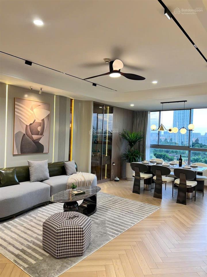 Bán căn hộ 128m2, 3pn green valley nhà siêu đẹp, nội thất cao cấp, có slot ô tô định danh
