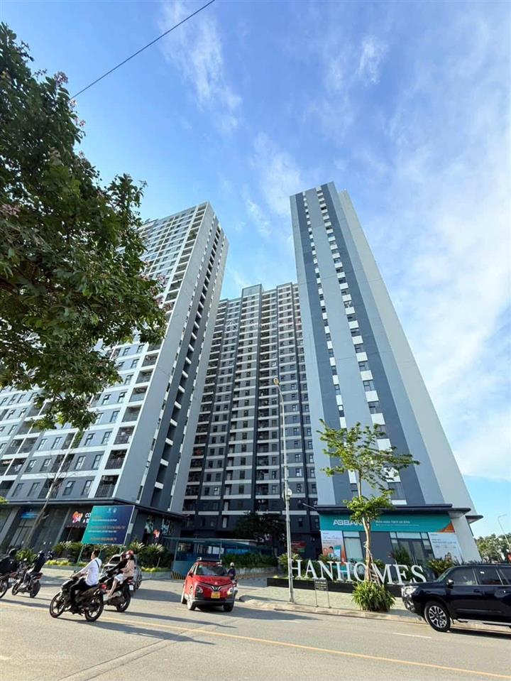 Bán căn chung cư blue star 62,8m2, giá rẻ view hồ sang tên ngay