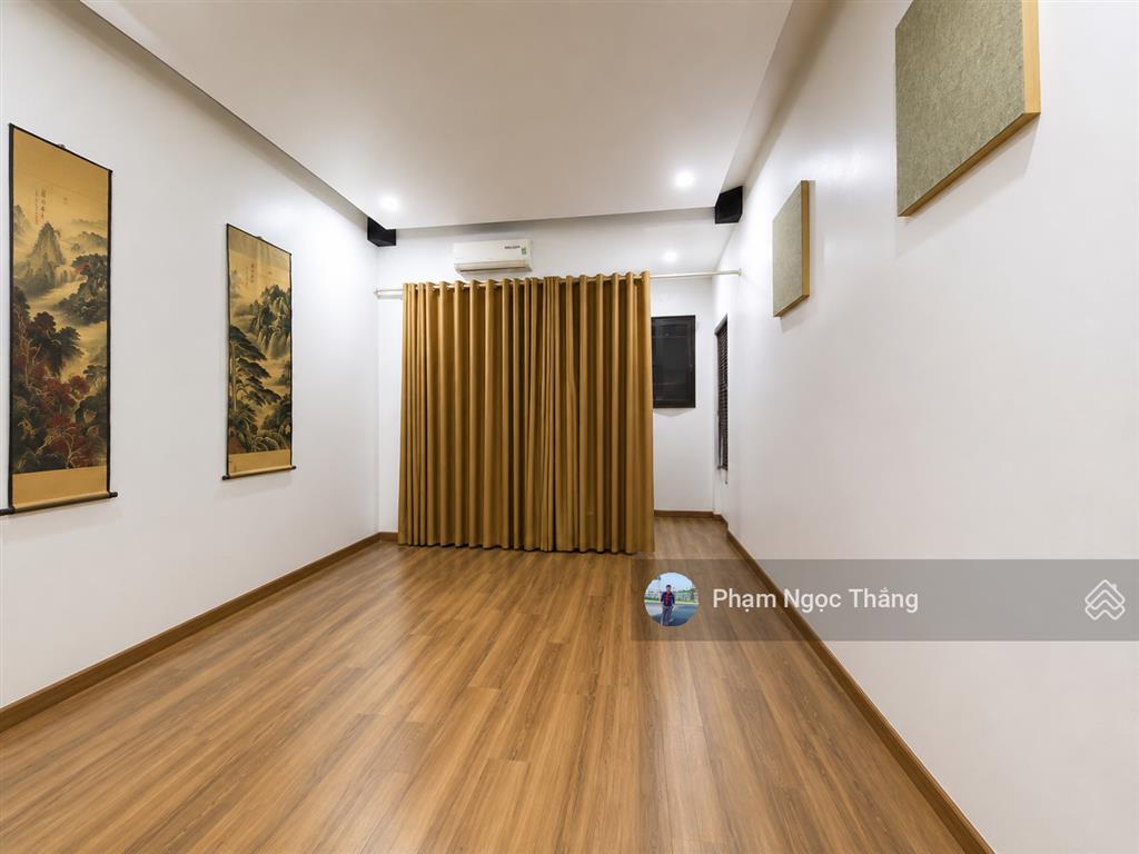 Bán biệt thự lê hồng phong 230m2 ngang 10,5m giá chỉ 19,9 tỷ có thương lượng