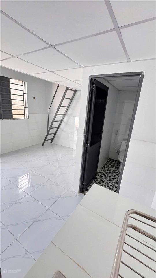 Do ở xa không quản lý được chủ bán dãy trọ đang cho thuê kín gần kcn phước đông
